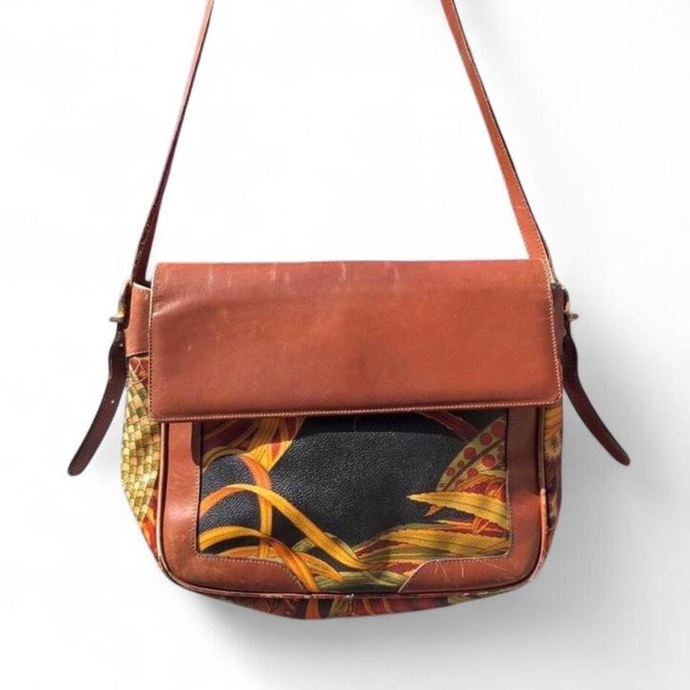 vintage salvatore ferragamo botanical crossbody/shoulder bag